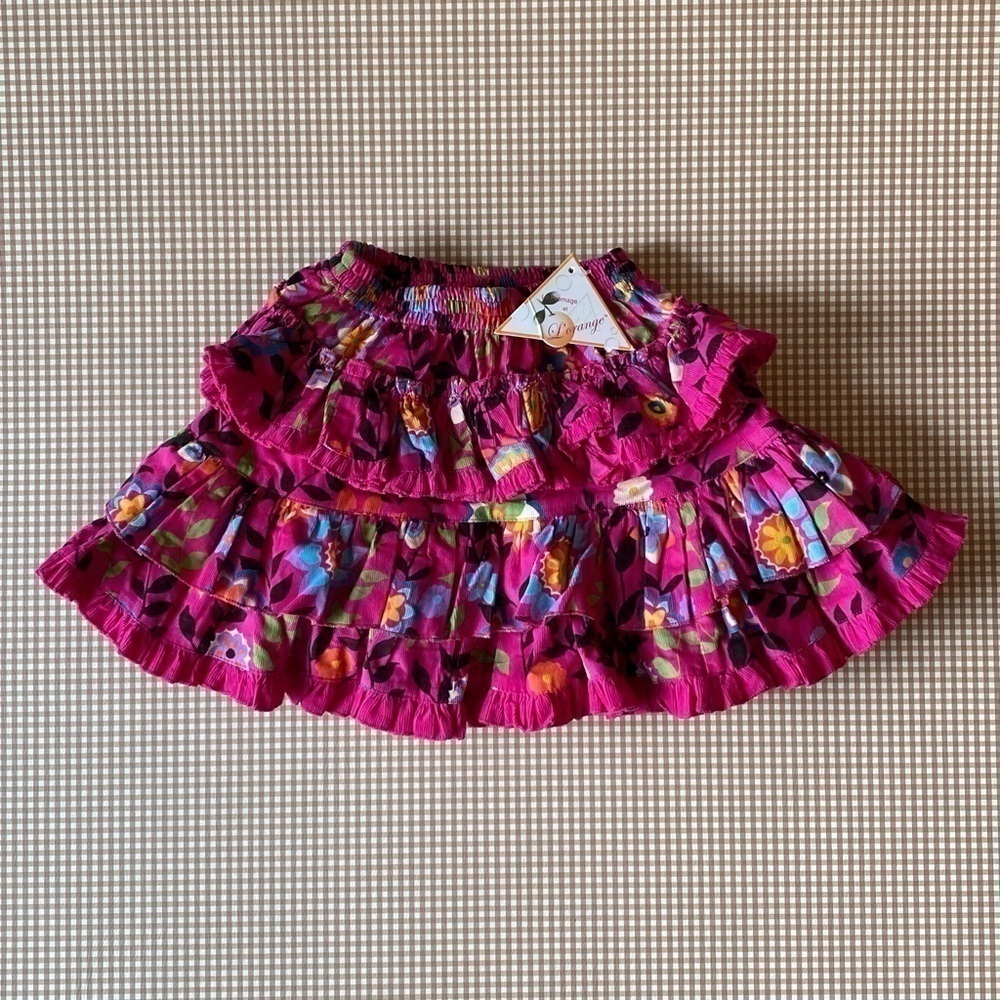 La‎ Fromage et L'orange tiered multicolor floral
girl skirt. Size 3. NWT